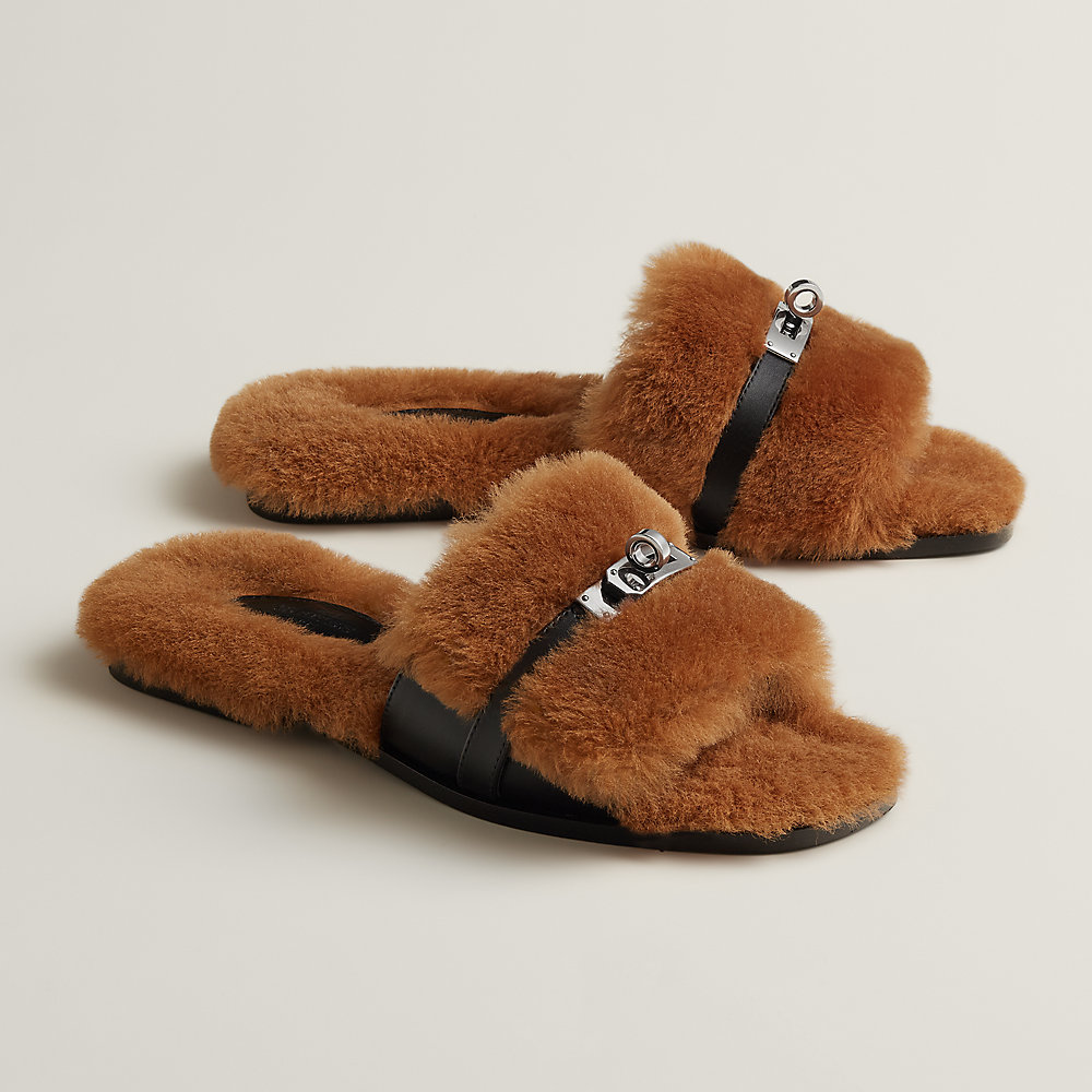 サンダル 《ジュリア》 - ベージュ | Hermès - エルメス-公式サイト